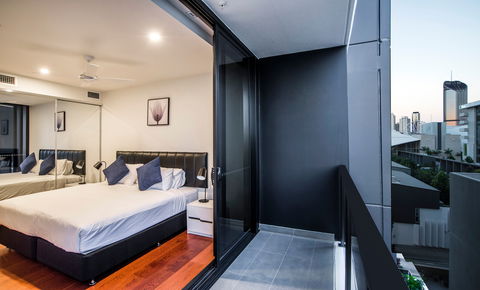 Arise Atlas - Accommodation Tasmania 10