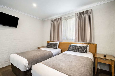 Comfort Inn Coach & Bushmans - Accommodation Tasmania 13