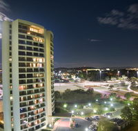 BreakFree Capital Tower - Accommodation Tasmania