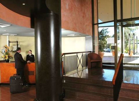 BreakFree Capital Tower - Accommodation Tasmania 5
