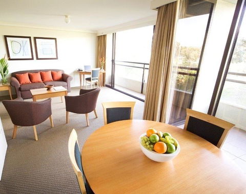 BreakFree Capital Tower - Accommodation Tasmania 8