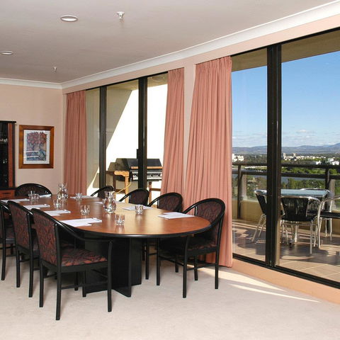 BreakFree Capital Tower - Accommodation Tasmania 12
