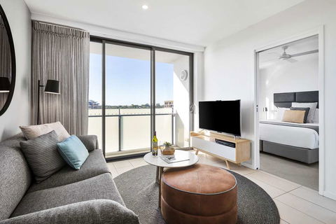 Alcyone Hotel Residences - Accommodation Tasmania 10