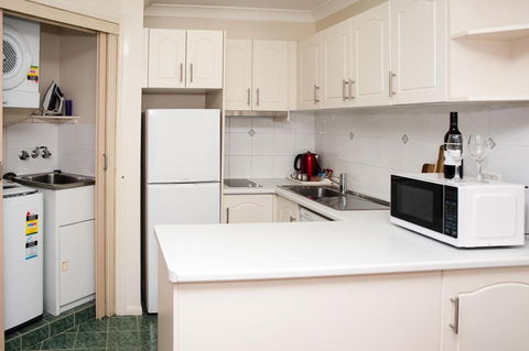 Pegasus Motor Inn And Serviced Apartment - Accommodation Tasmania 4
