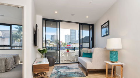 Arise Ruby Gold Coast - Accommodation Tasmania 5