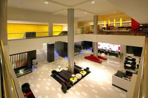 Mantra On View Hotel Surfers Paradise - Accommodation Tasmania 3