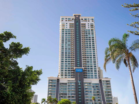 Mantra Crown Towers Surfers Paradise - Accommodation Tasmania 0
