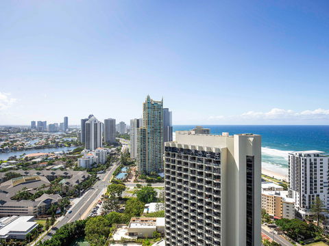 Mantra Crown Towers Surfers Paradise - Accommodation Tasmania 2