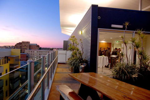Majestic Roof Garden Hotel - Accommodation Tasmania 12