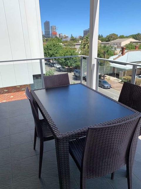 Adelaide Dress Circle Apartments - Accommodation Tasmania 8