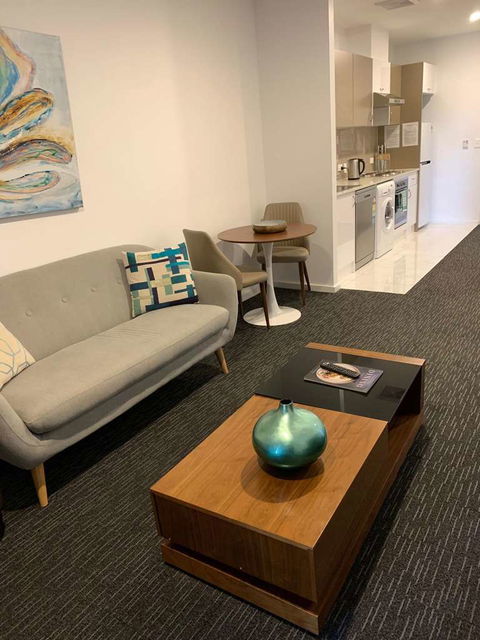 Adelaide Dress Circle Apartments - Accommodation Tasmania 9