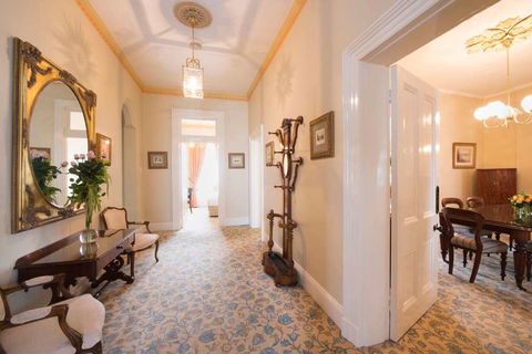 The Hotel Windsor - Accommodation Tasmania 9