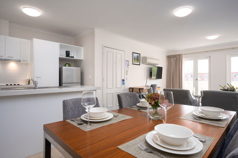 Aligned Corporate Residences Kew - Accommodation Tasmania 9