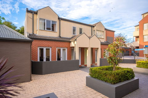 Aligned Corporate Residences Kew - Accommodation Tasmania 13