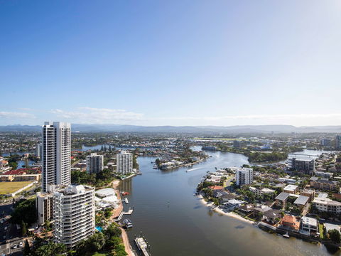 Mantra Towers Of Chevron Surfers - Accommodation Tasmania 3