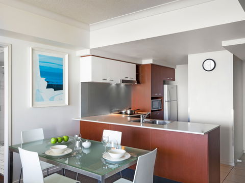 Mantra Towers Of Chevron Surfers - Accommodation Tasmania 6