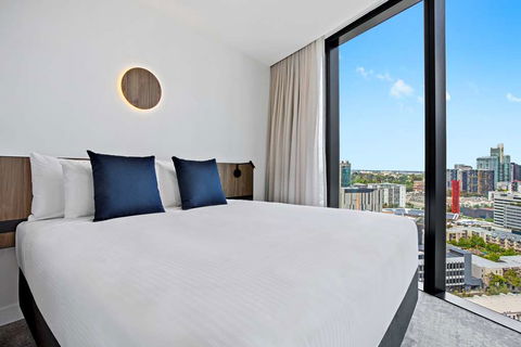 Adina Apartment Hotel Melbourne - Accommodation Tasmania 6