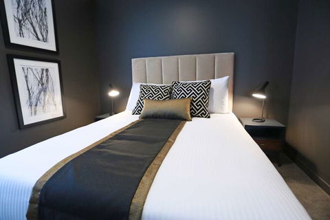 Alex Perry Hotel And Apartments - Accommodation Tasmania 10