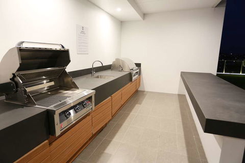 Alex Perry Hotel And Apartments - Accommodation Tasmania 15