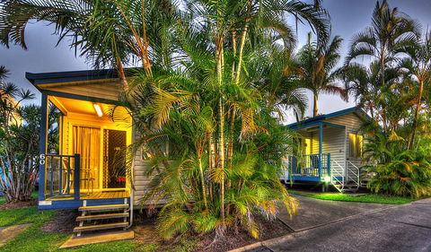 Alex Beach Cabins & Tourist Park - Accommodation Tasmania 0