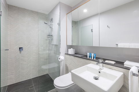 Meriton Suites Sydney Airport - Accommodation Tasmania 8