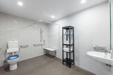 Meriton Suites Sydney Airport - Accommodation Tasmania 10