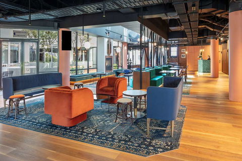 Amora Hotel Riverwalk Melbourne - Accommodation Tasmania 3