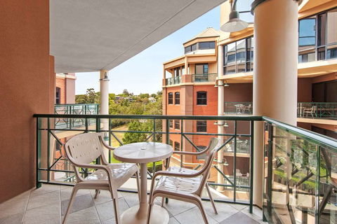 Amora Hotel Riverwalk Melbourne - Accommodation Tasmania 16