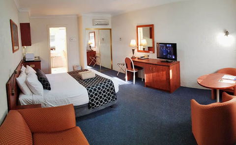 Amber Court Motor Inn - Accommodation Tasmania 1