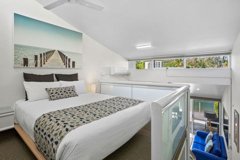 Caribbean Noosa - Accommodation Tasmania 1
