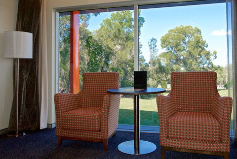 Alexandra Hills Hotel - Accommodation Tasmania 2