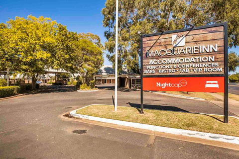 Macquarie Inn - Accommodation Tasmania 0