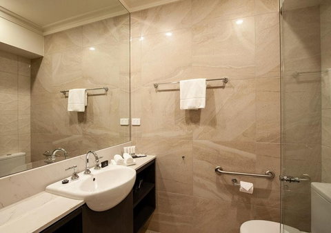 Burke & Wills Hotel - Accommodation Tasmania 2