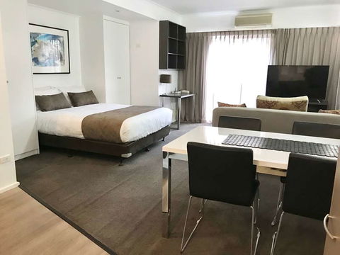 DressCircle Apts - Archer St - Accommodation Tasmania 2