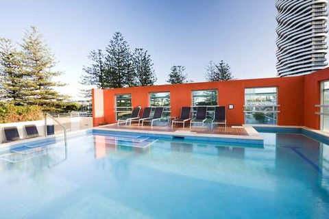Mantra Broadbeach On The Park - Accommodation Tasmania 2