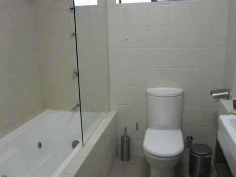 Margarets In Town Apartments - Accommodation Tasmania 4