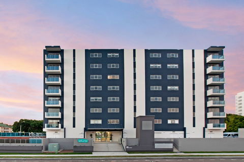 Allure Hotel And Apartments - Accommodation Tasmania 0