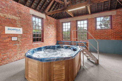 Club Wyndham-Trademark Collection - Accommodation Tasmania 10