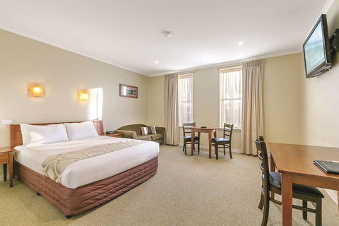 Lake Inn Ballarat - Accommodation Tasmania 4