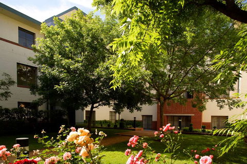 Hyatt Hotel Canberra- A Park Hyatt Hotel - Accommodation Tasmania 1