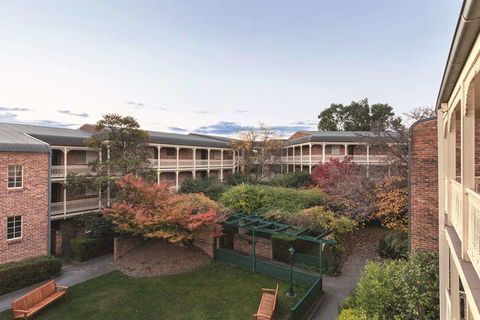 Adina Serviced Apts Canberra Kingston - Accommodation Tasmania 3