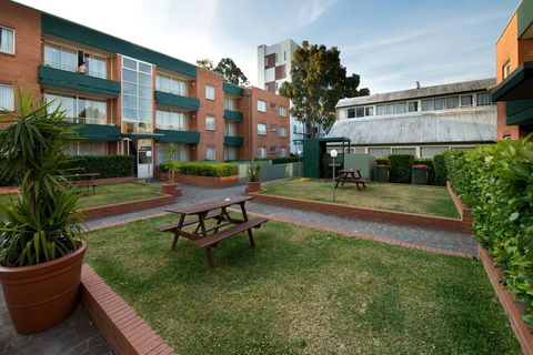 APX Apartments Parramatta - Accommodation Tasmania 3