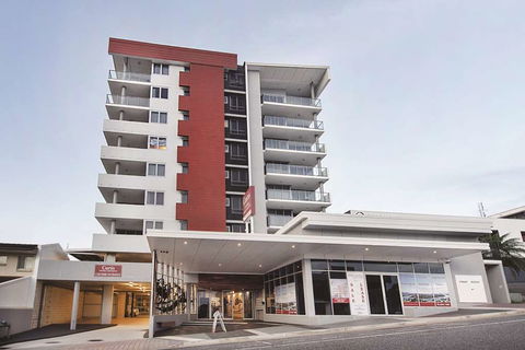Curtis Central Apartments - Accommodation Tasmania 0