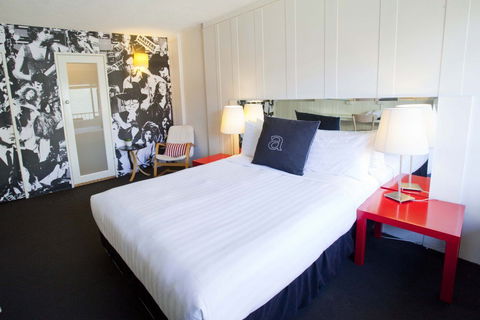 Punt Road Apartment Hotel - Accommodation Tasmania 1