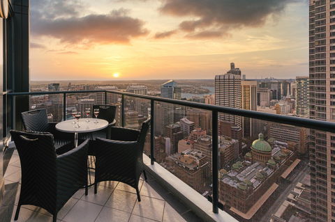 Meriton Suites Pitt Street - Accommodation Tasmania 0