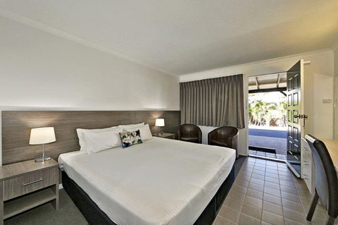 Smart Motels Bert Hinkler - Accommodation Tasmania 1