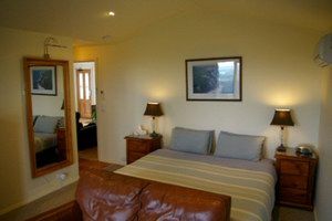 Southern Anchorage Retreat - Accommodation Tasmania 1