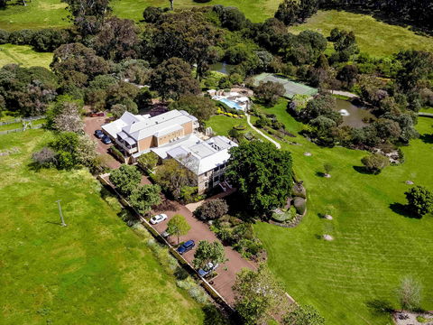 Grand Mercure Basildene Manor - Accommodation Tasmania 1