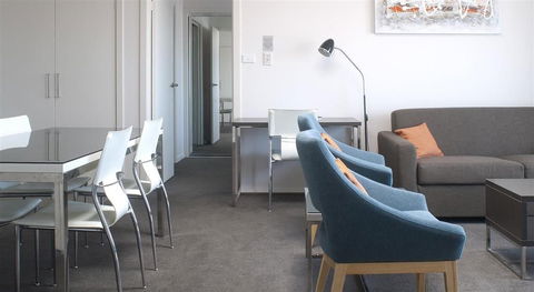 Abode Tuggeranong - Accommodation Tasmania 2