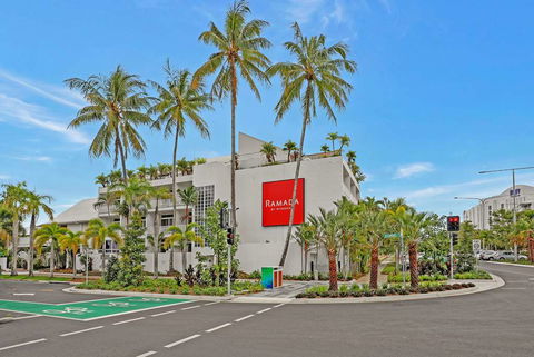 Ramada By Wyndham Cairns City Centre - Accommodation Tasmania 0